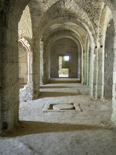 Anciennes cryptes Saint-Mdard